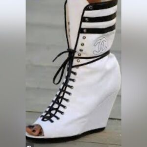 ‼️SALE TODAY ONLY‼️ Vintage Chanel Cruise 2011 canvas Wedge Ankle Peeptoe boots